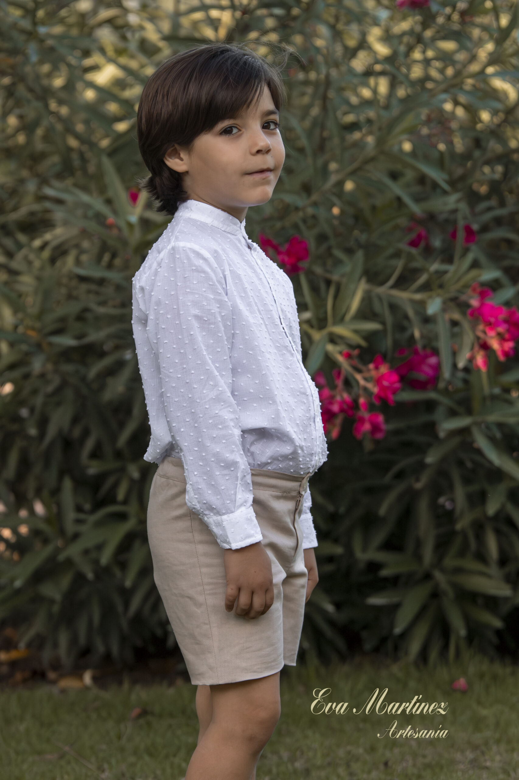Conjunto camisa y pantalón chino niño de ceremonia y arras modelo Jolie de EVA MARTÍNEZ